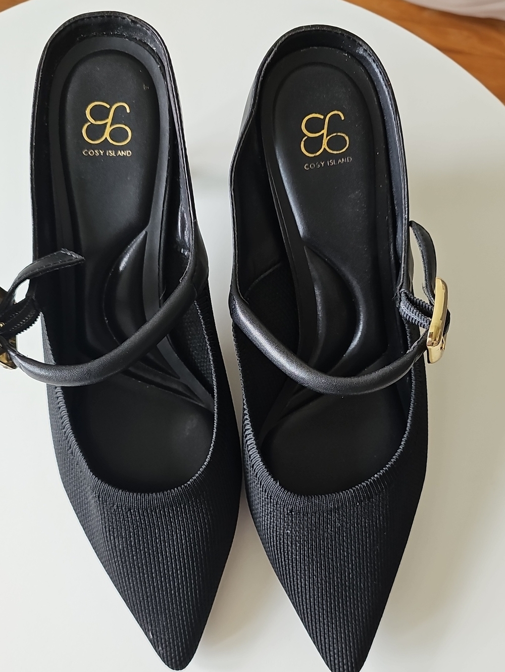 Cosy Island Black Pointed Mary Jane Heels with Gold Buckle